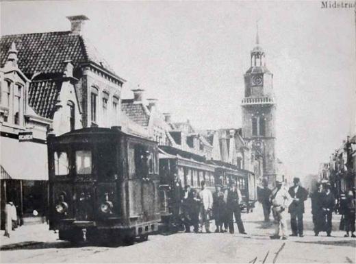 De tram in de Midstraat