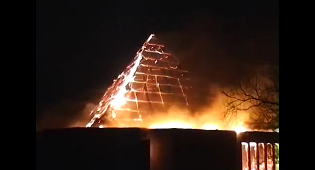 Gereformeerde Kerk De Oerdracht afgebrand